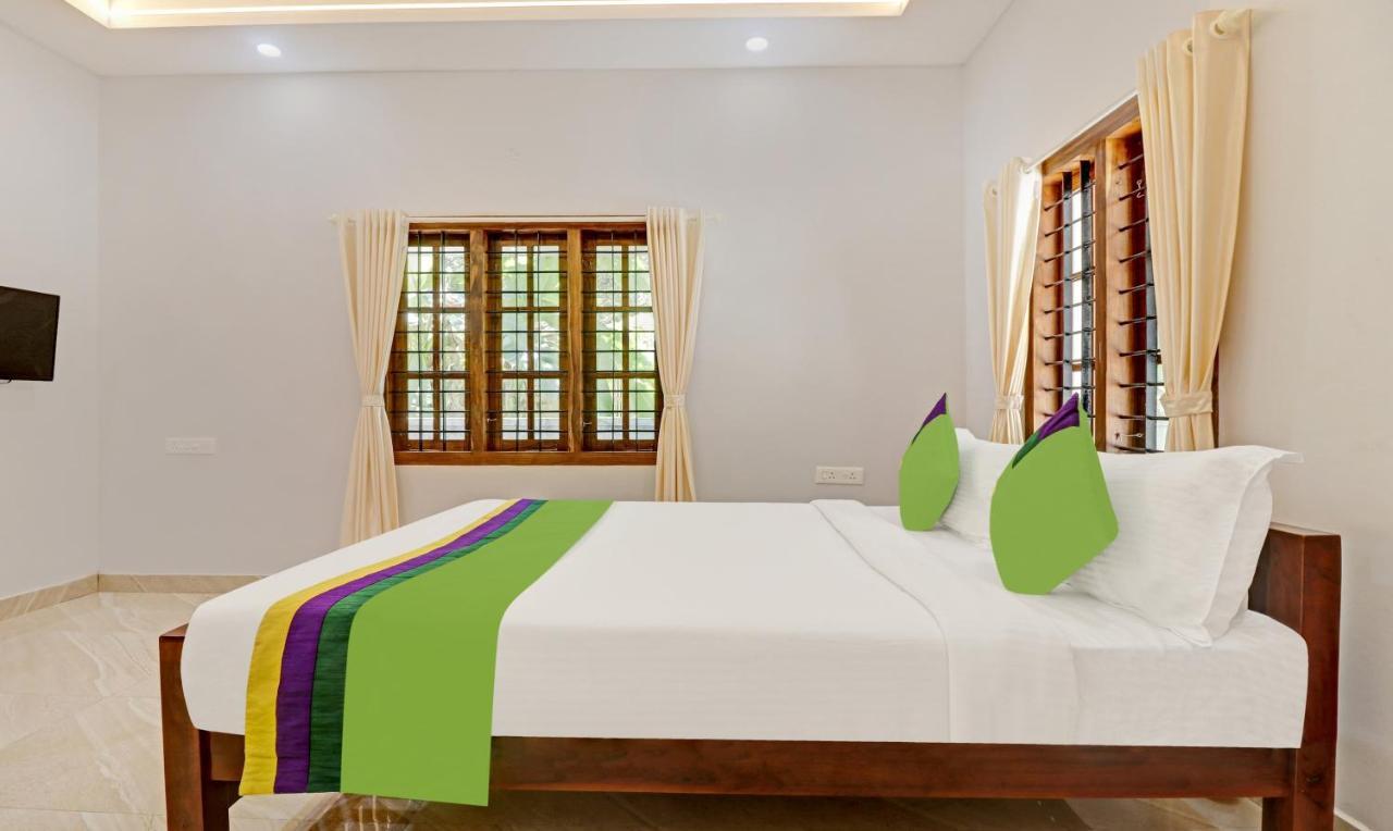 Itsy Hotels Palm Grove By D2V Kochi Extérieur photo